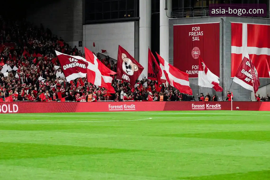 曼联逆转水晶宫登顶第三：一场比赛背后的战术博弈与平台体验深度分析